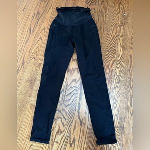 AG maternity jeans black size 28R like new